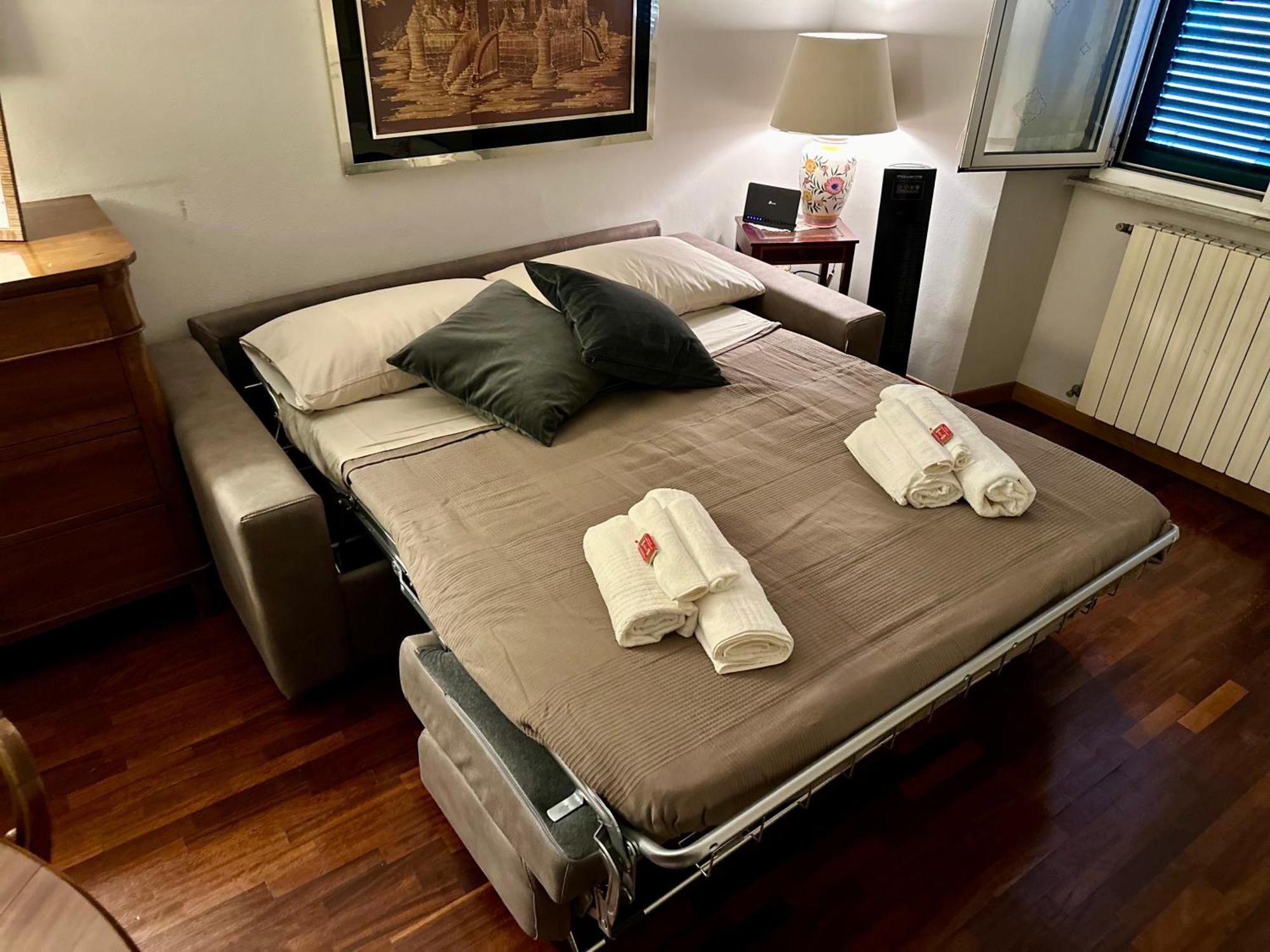 Apartamento La Casa Di Bubi - 3 Minuti A Piedi Metro Libia