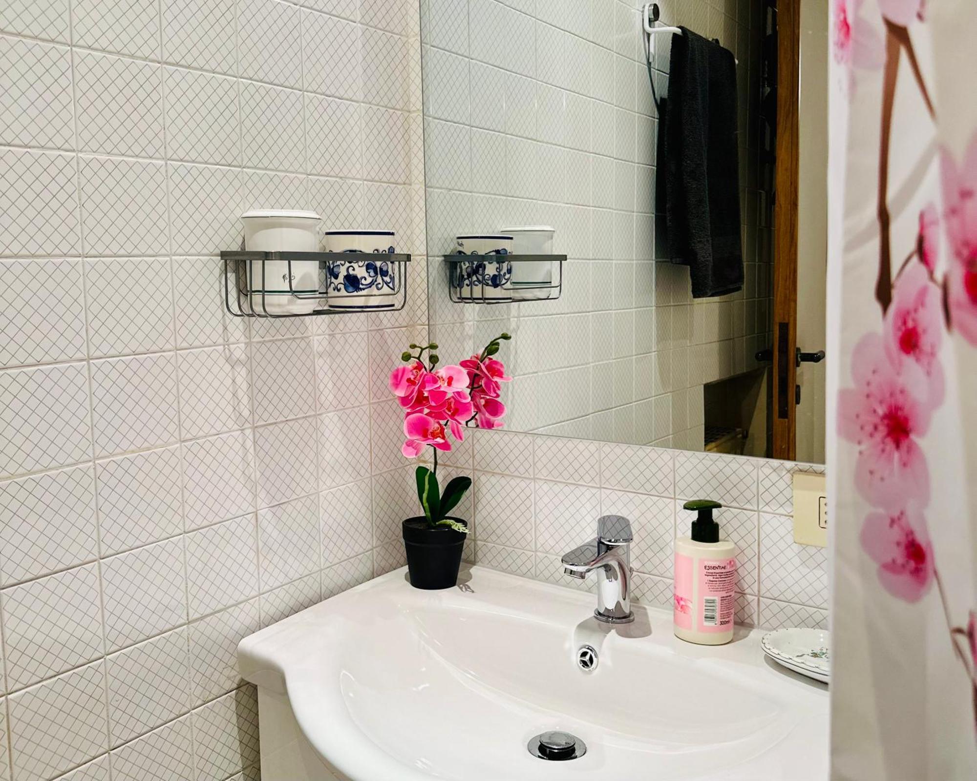 La Casa Di Bubi - 3 Minuti A Piedi Metro Libia Apartamento *