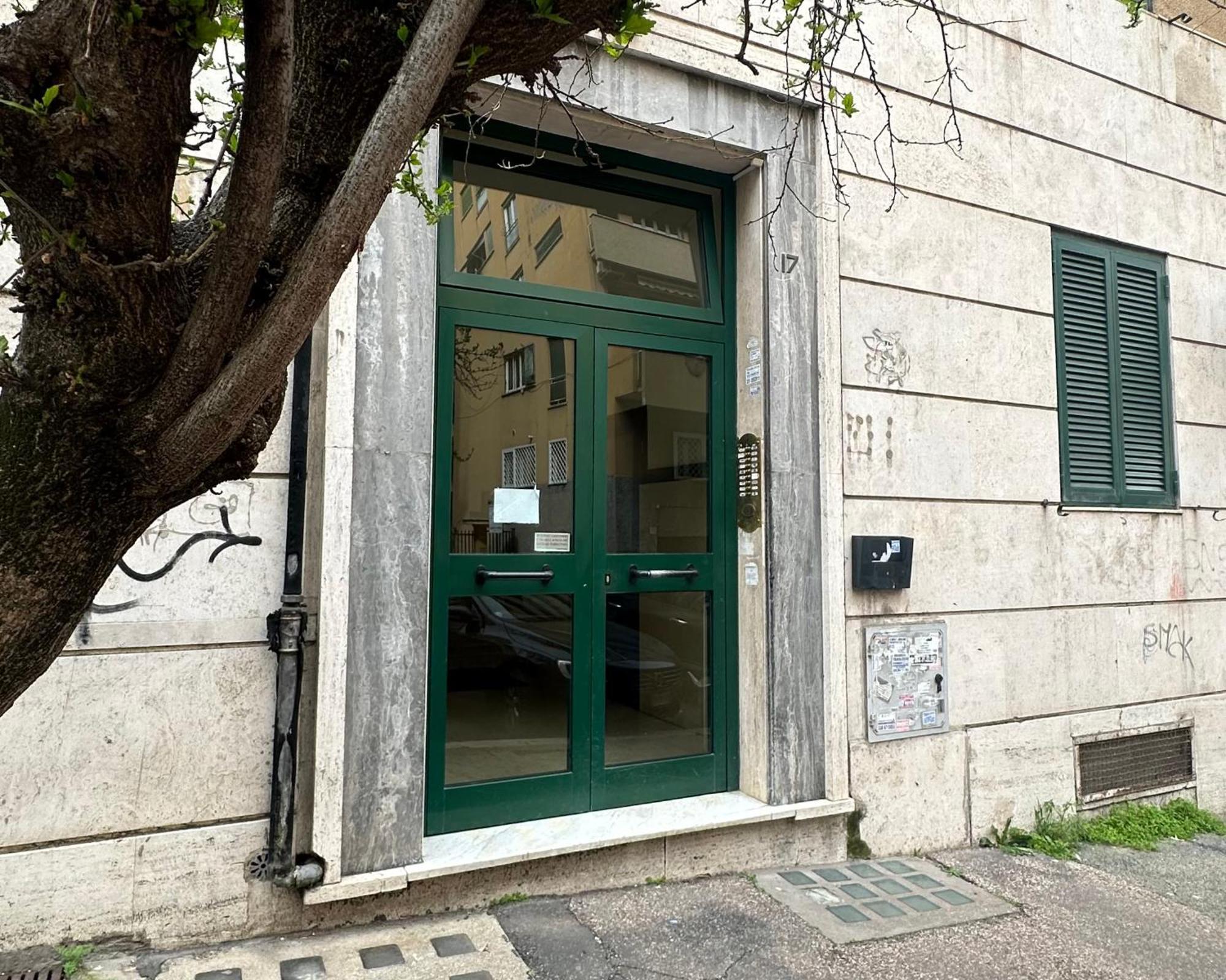 Apartamento La Casa Di Bubi - 3 Minuti A Piedi Da Metro B Per Centro E Fl1 Fiumicino Roma
